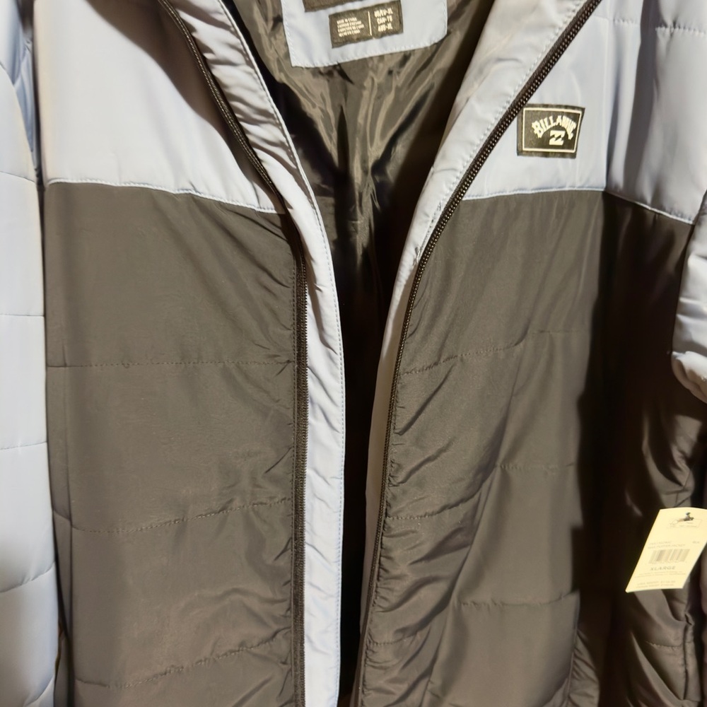 Men’s Billabong Max Puffer Jacket - Picture 7 of 14